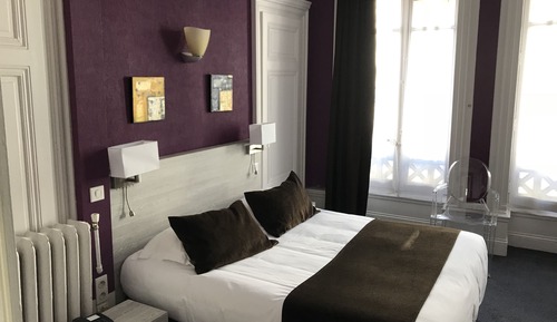 Club Double Room, 1 Queen Bed