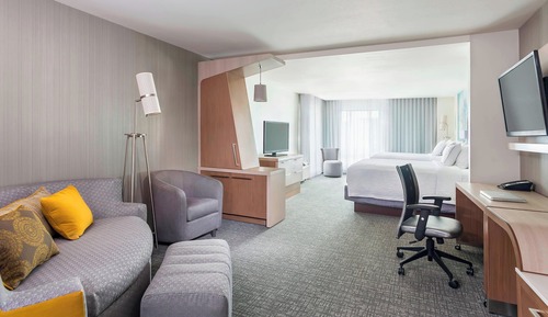 Executive Suite, Multiple Beds