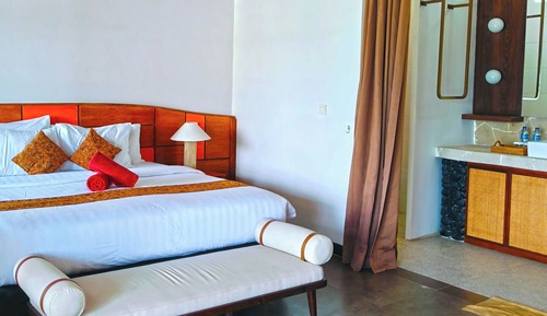 Deluxe Double Room, 1 King Bed, Sea View
