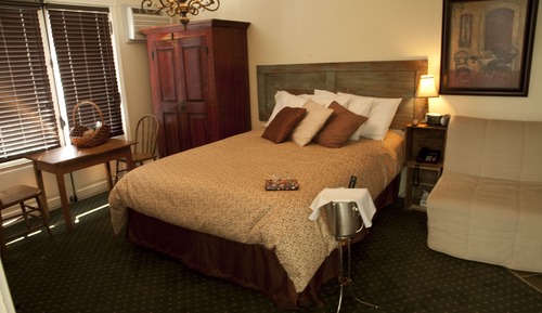 Country-Style Room, 1 Queen Bed (6-Course Dinner & Hot Tub Included)