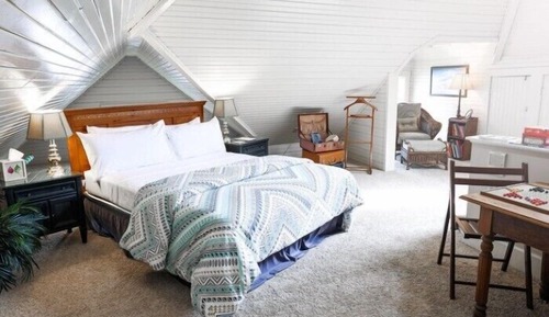 Standard Quadruple Room, 2 Queen Beds