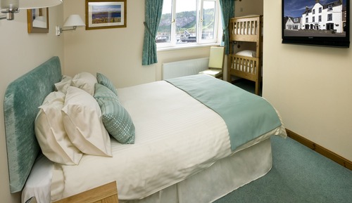 Quadruple Room, Harbor View