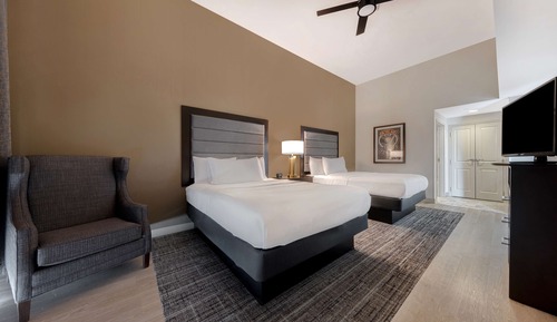 Suite, 2 Queen Beds, Non Smoking (Large)