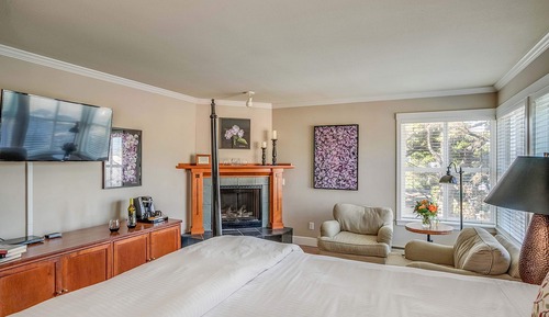 The Courtyard - Classic King (Pet and child friendly)