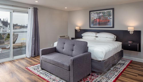 Single Room, 1 King Bed, Harbor View