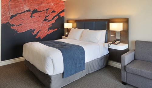 Standard Room, 1 King Bed, Balcony, Harbor View (Third Floor)