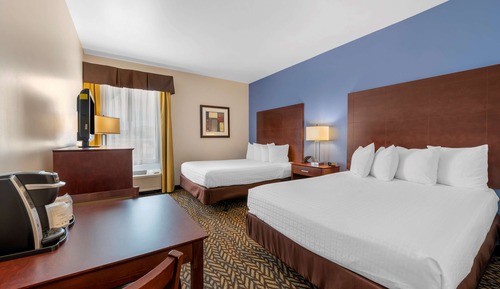 Standard Room, 2 Queen Beds, Accessible, Non Smoking (Walk-in Shower)