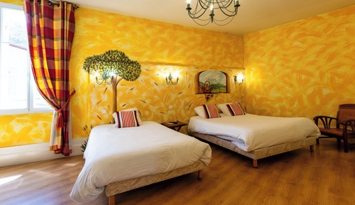 Standard Triple Room, 1 Bedroom, Private Bathroom