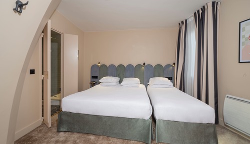 Classic Triple Room