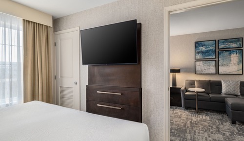 Suite, 1 Bedroom (Mobility Accessible, Tub)