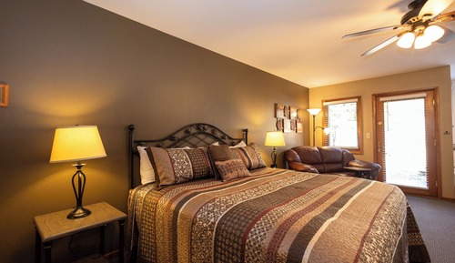 Suite, 1 King Bed (Spa)