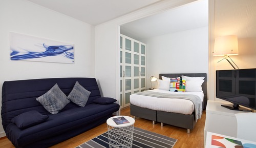 Family Apartment (D+)