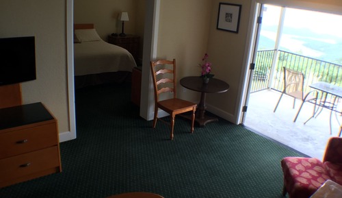 Superior Room, 1 King Bed, Balcony, Lake View