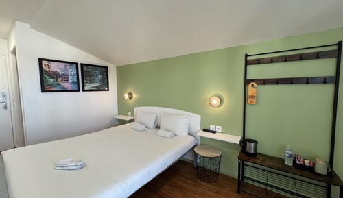 Single Room with Private Bathroom