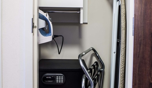 Room, 2 Queen Beds, Accessible, Non Smoking