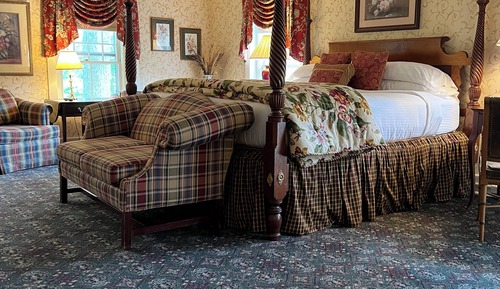 Romantic Room, 1 King Bed, Fireplace, Mountain View