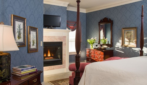 Room, Private Bathroom (Thompson Purdy)