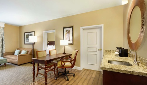 Suite, 2 Queen Beds (Hearing)