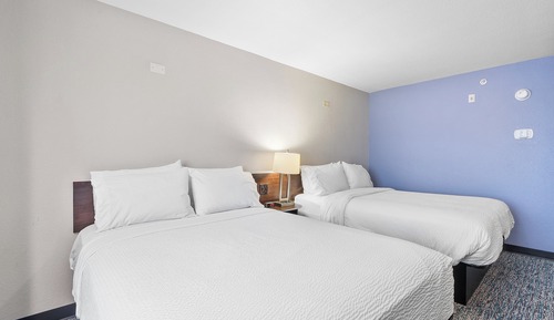 Standard Room, 2 Queen Beds