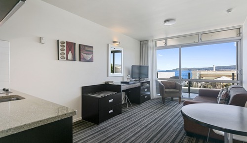 Apartment, 1 Bedroom, Lake View