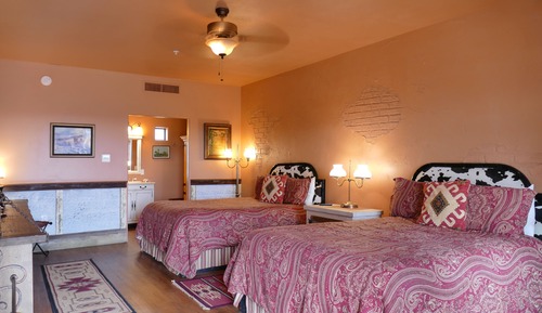 Standard Room, 2 Queen Beds
