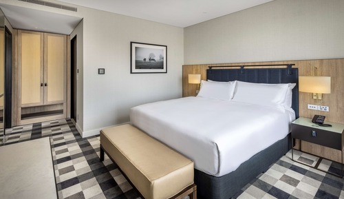 Deluxe Suite, 1 King Bed