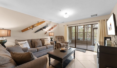 Condo, 2 Bedrooms