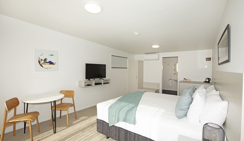 Ground Floor Studio Suite