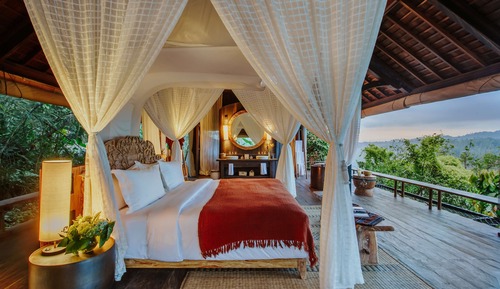 Buahan Valley Pool Bale