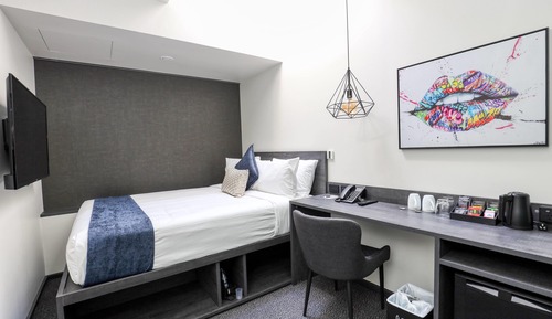 Deluxe Room, 1 Queen Bed, Non Smoking