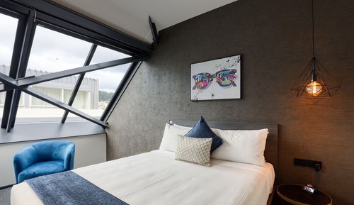 Business Room, 1 Queen Bed, Non Smoking