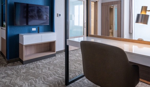 Suite, 1 King Bed