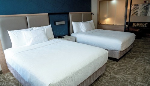 Suite, 2 Queen Beds