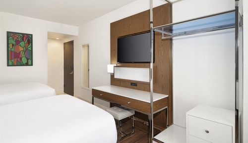 Standard Room, 2 Double Beds, Non Smoking (Larger Room)