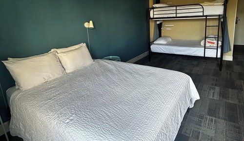 Comfort Quadruple Room