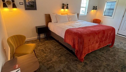 King Studio, Cottage #2