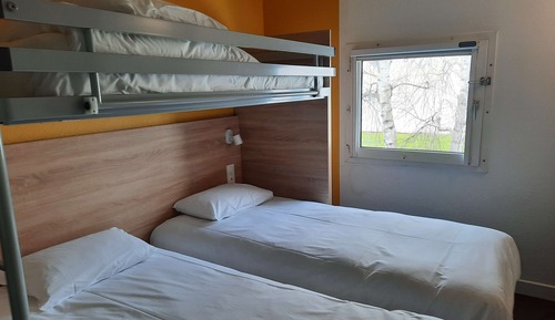 Standard Room, 3 Twin Beds