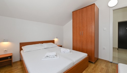 Comfort Apartment, 2 Bedrooms, Terrace, Sea View
