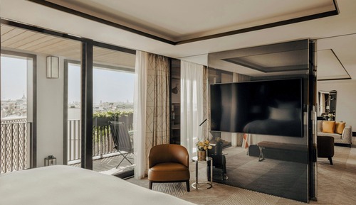 Executive Suite, Terrace