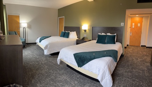 Standard Single Room, 2 Queen Beds, Mobility Accessible, Non Smoking