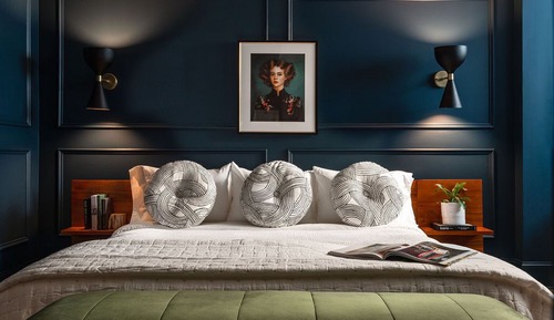 Luxury Single Room (Jasper Suite)