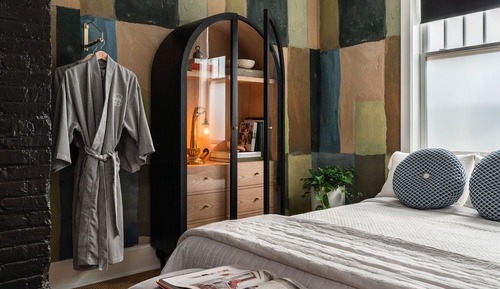 Luxury Single Room (Fargo Suite)