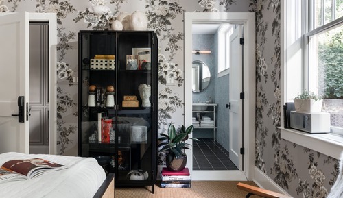 Luxury Single Room (Lenox Suite)