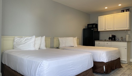 Standard Room, 2 Double Beds