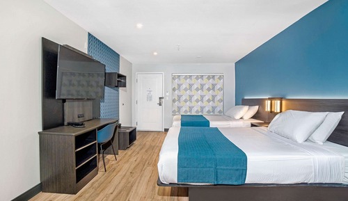 Deluxe Room, 2 Double Beds, Non Smoking