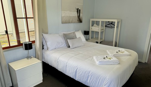 Large Self-Contained Cabin