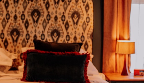 Luxury Cottage, Private Bathroom, Valley View