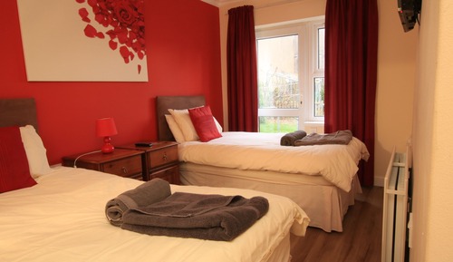 Superior Apartment, Ensuite, Partial Sea View (Garden Apartment)