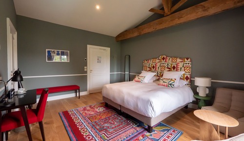 Superior Room, Pool View