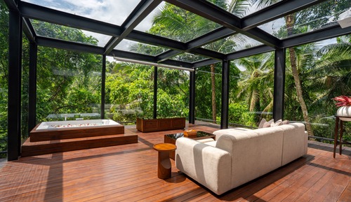 The Invisible Villa with Private Cinema - Adult Only